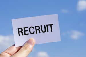 RECRUIT